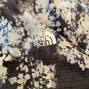 Women’s The NorthFace rain coat size M
